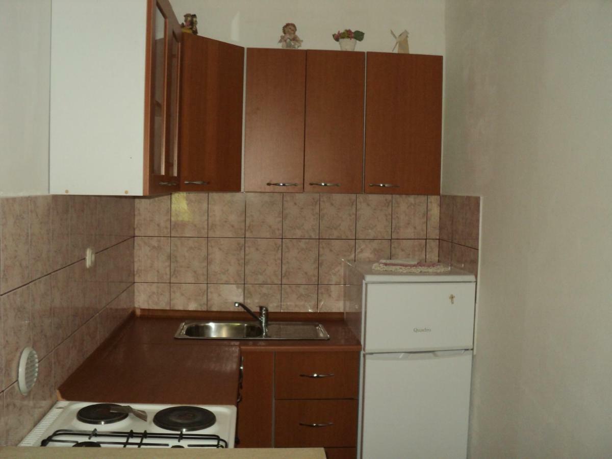 Apartment Martina Биоград на Мору Екстериор снимка