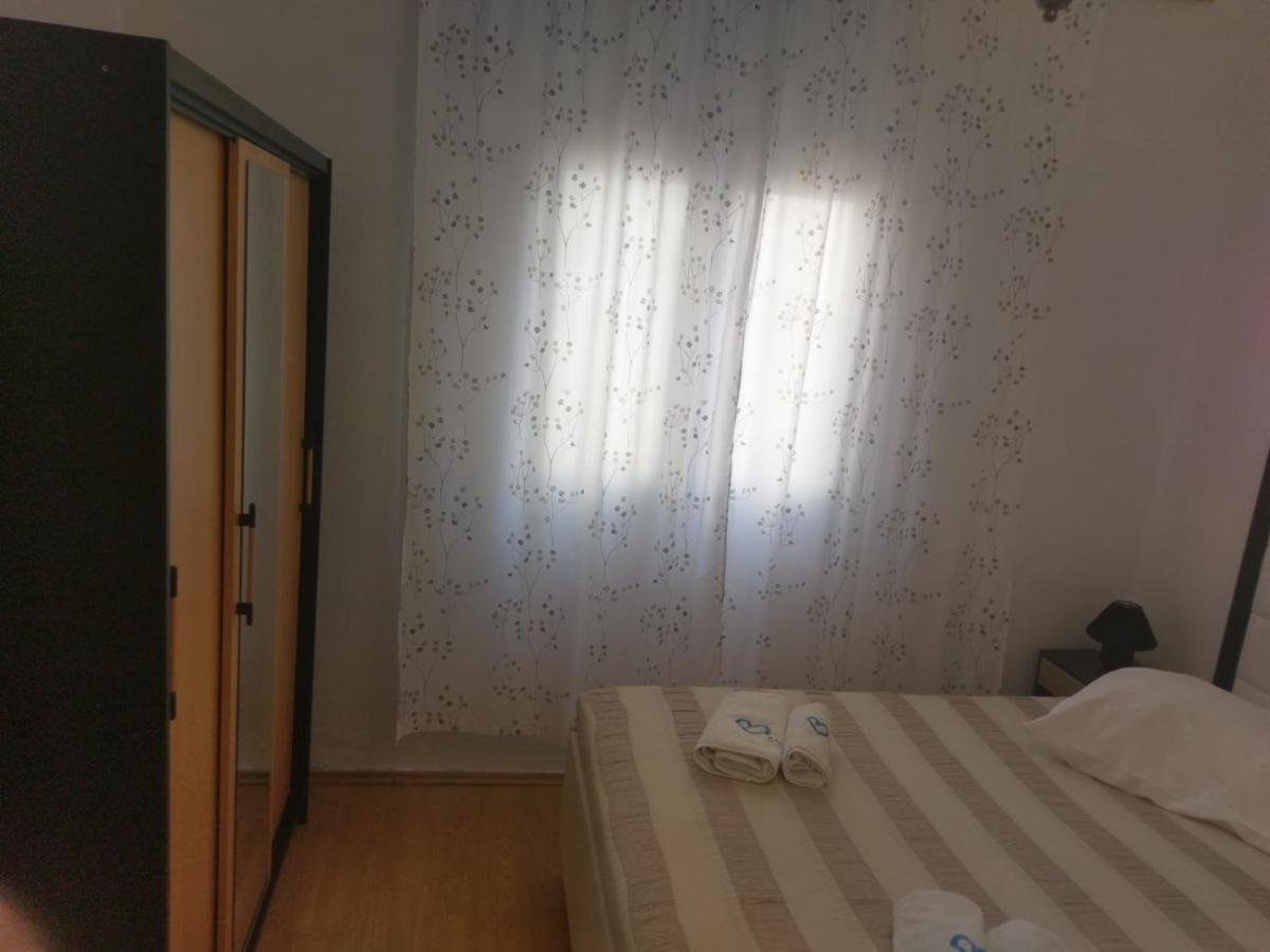 Apartment Martina Биоград на Мору Екстериор снимка